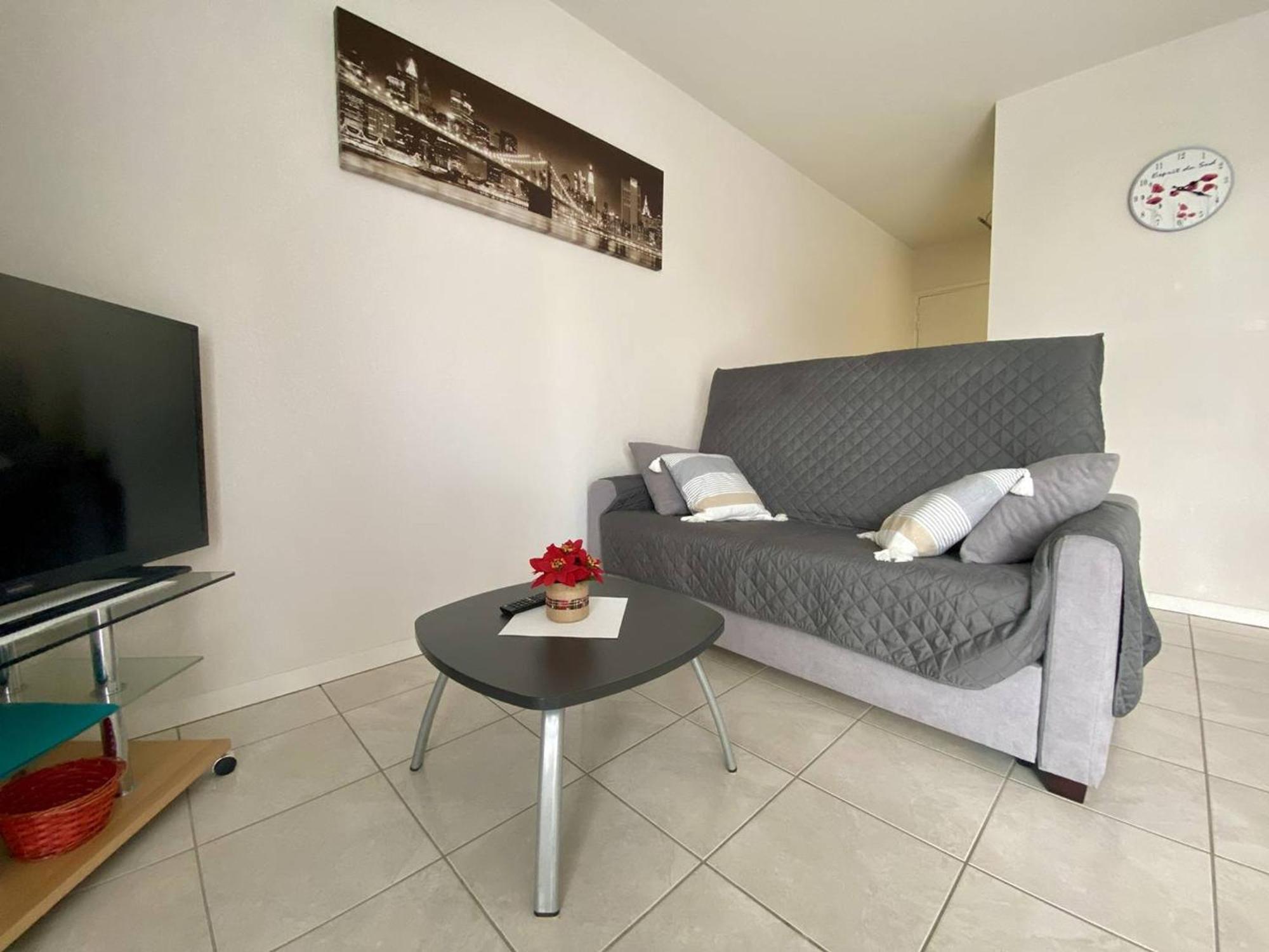 Appartement T2 Confortable Avec Terrasse, Proche Centre Ville Et Thermes, Cambo-Les-Bains - Fr-1-495-30 Exterior photo